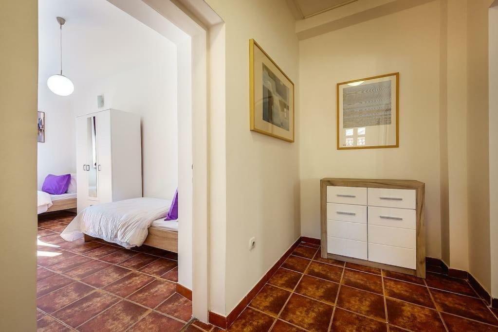 Old Town Experience Apartment كوتور المظهر الخارجي الصورة